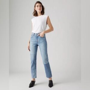 Levi's Premium 501 Original Fit Women’s Jeans in Clean Craft Medium Wash 24